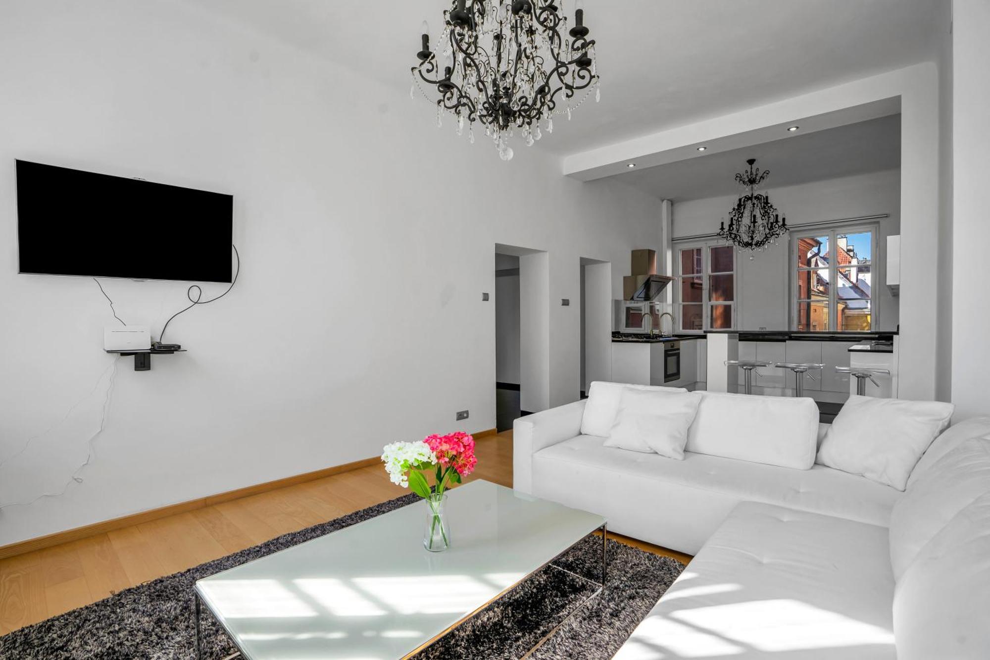 Warsaw Castle Apartments - Prime Location, Historic City Center, Castle View, Fast Internet - By Rentujemy Ngoại thất bức ảnh